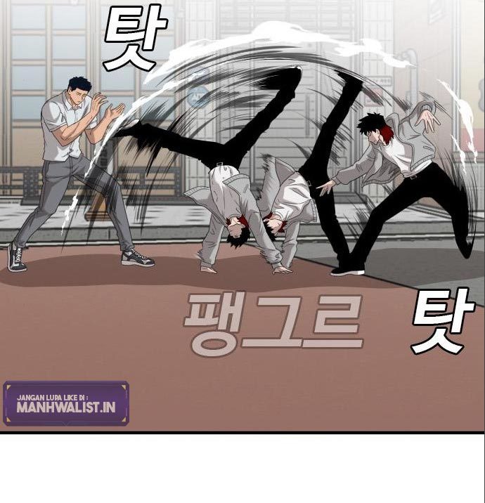 A Bad Person Chapter 142 halaman 66
